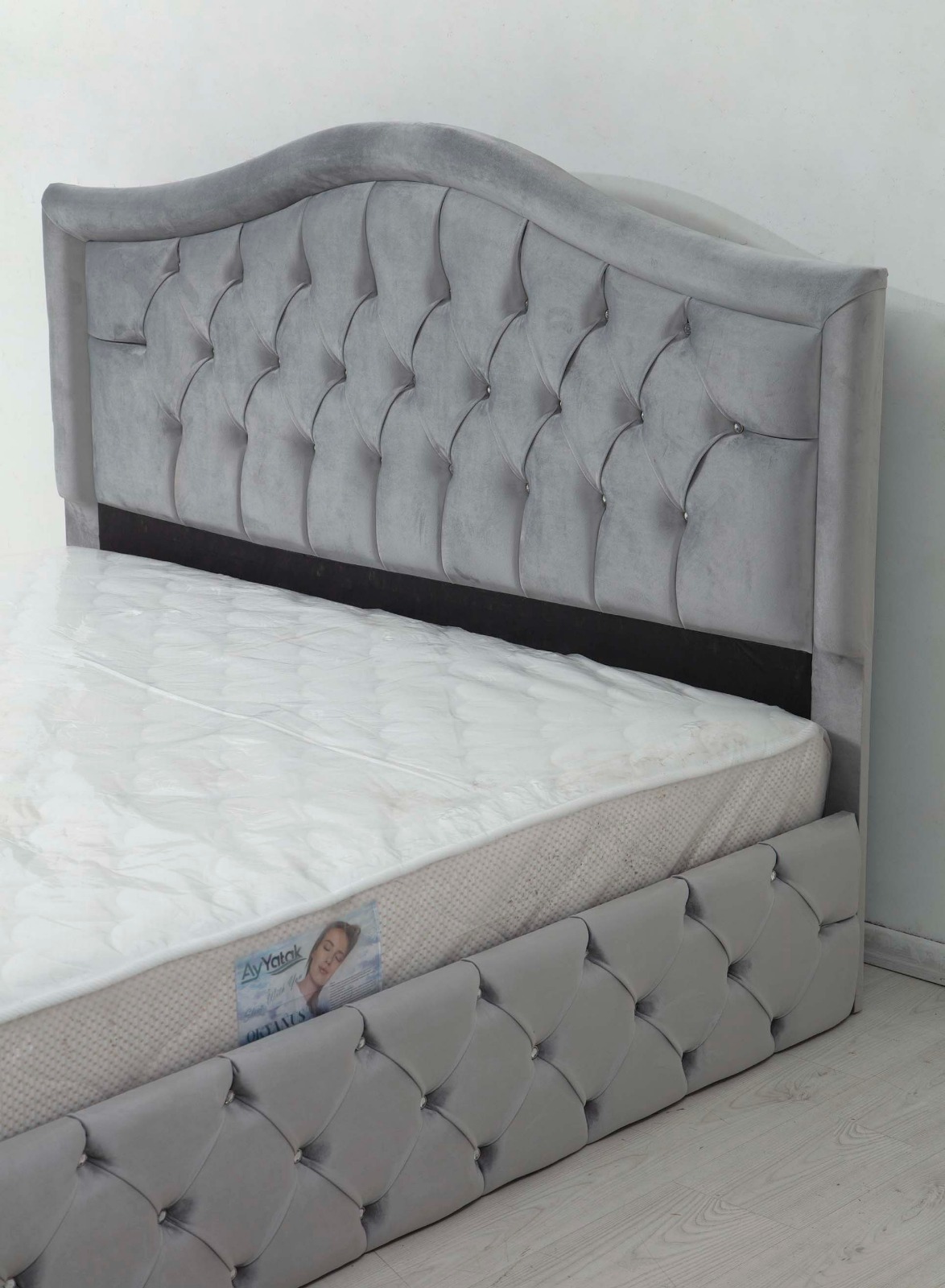 Stelle Bettgestelle 2