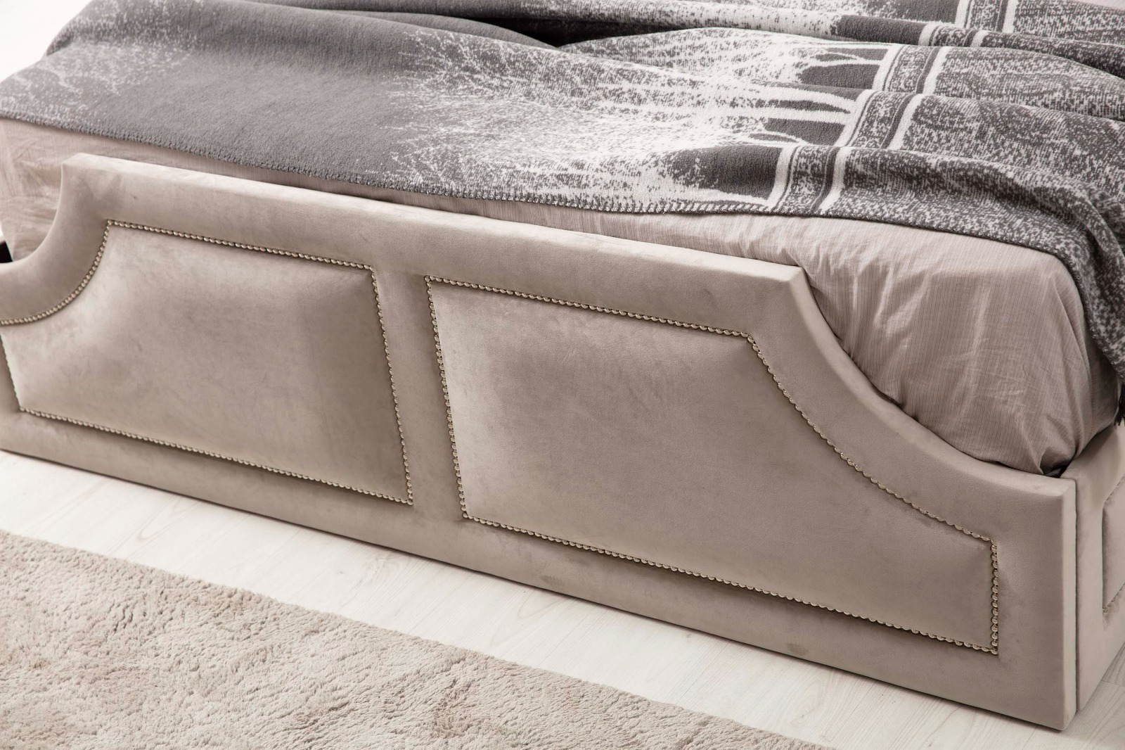 Marsilya Bettgestelle 4